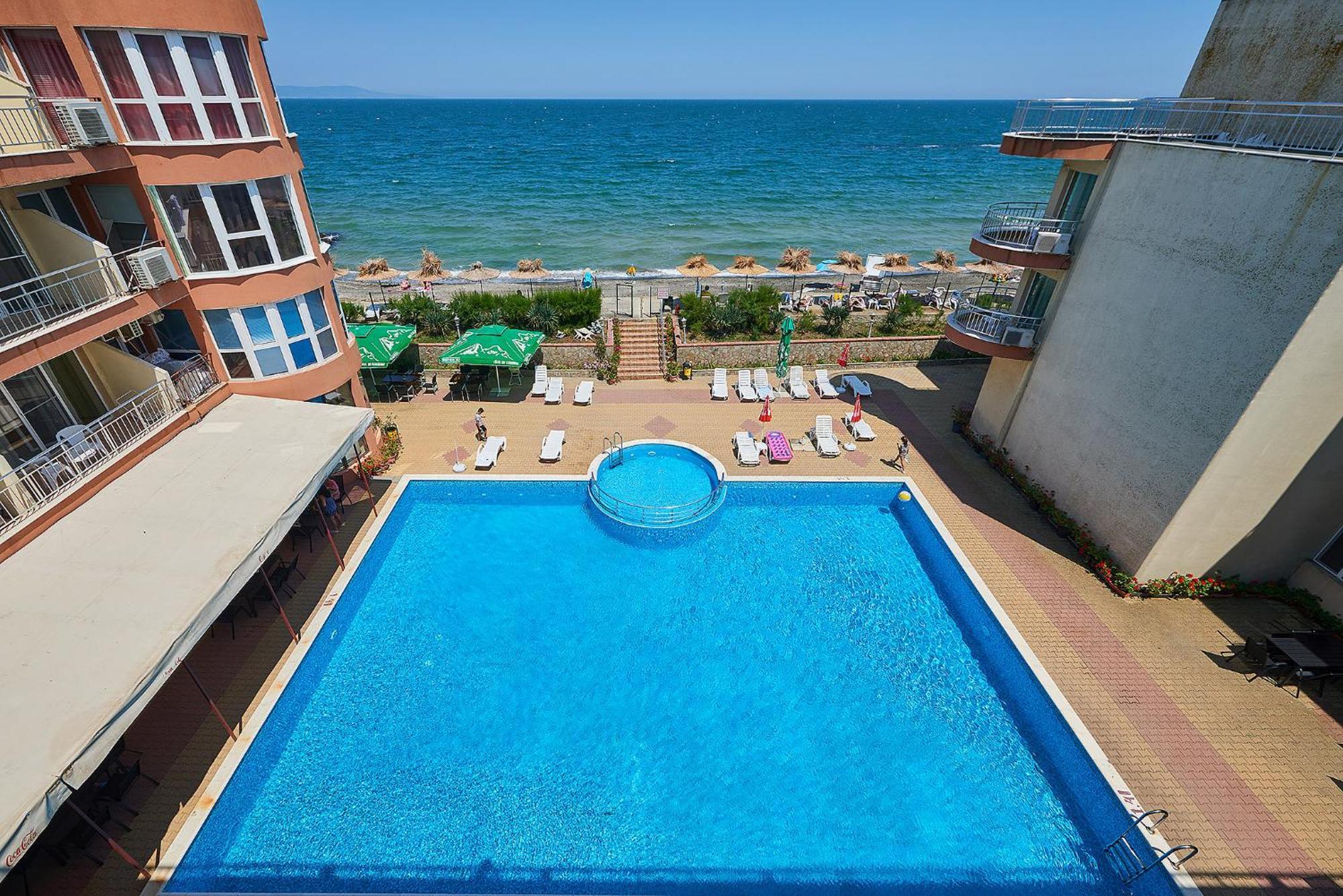 Complex Relax Pomorie All Inclusive Exterior photo